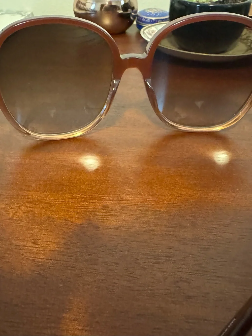kate spade Oversized Round Sunglasses in Brown Gradient